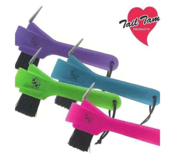 TAMER HOOF PICK (ASSORTED COLORS)