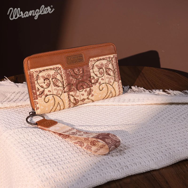 WRANGLER BANDANA PAISLEY WALLET