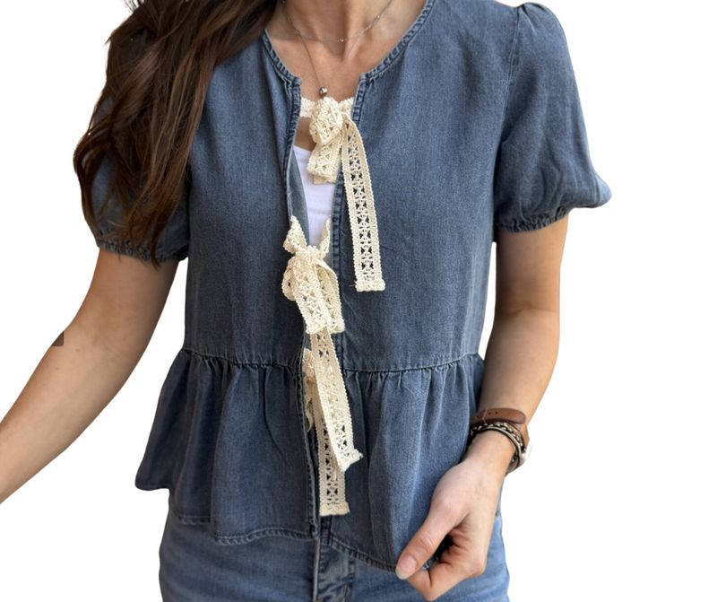 CROCHET TIE FRONT RUFFLE TOP