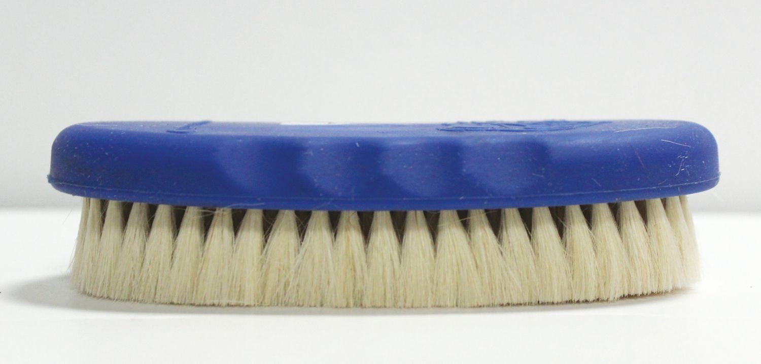 GOAT HAIR BRUSH