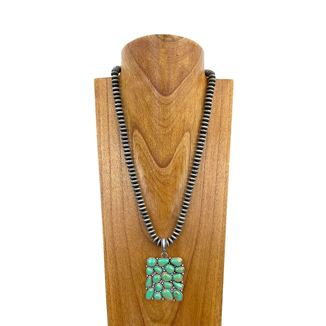 SILVER WITH GREEN TURQUOISE STONE PENDANT NECKLACE