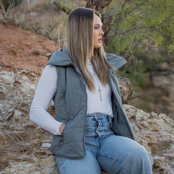 STS HOLLY VEST