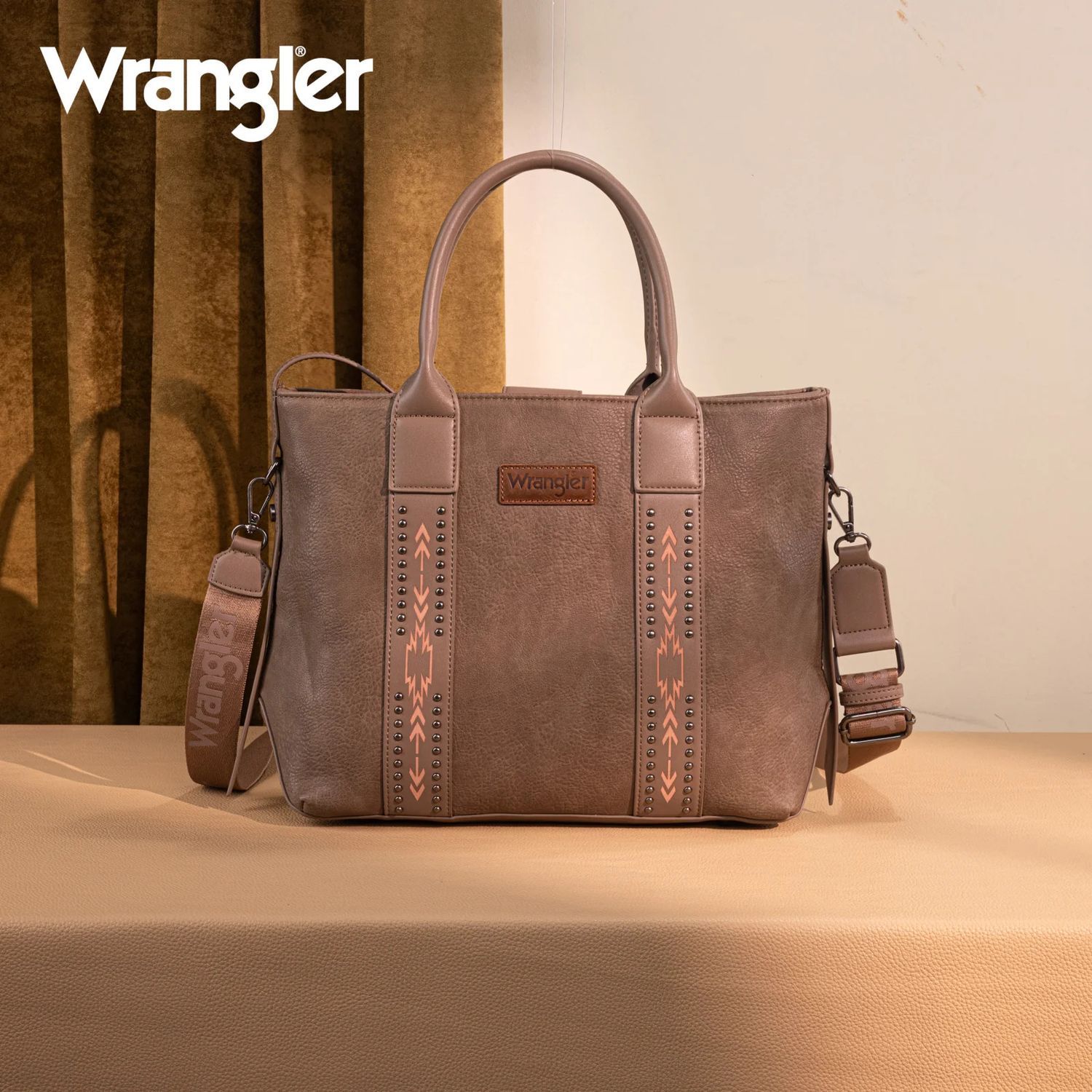 WRANGLER CARRY-ALL AZTEC EXPANDABLE TOTE/CROSSBODY