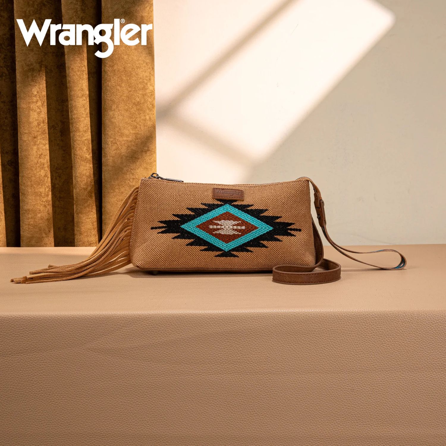 WRANGLER AZTEC KNITTED WRISTLET/CROSSBODY
