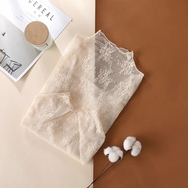 FLORAL LACE MESH TOP