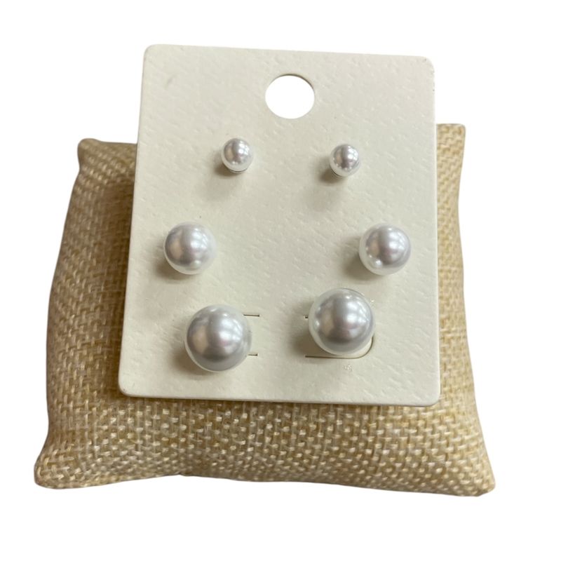 PEARL 3 PCS. EARRINGS