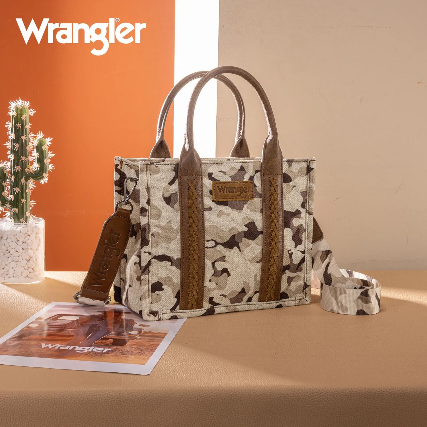 WRANGLER CAMO CONCEALED CARRY TOTE, Color: BROWN