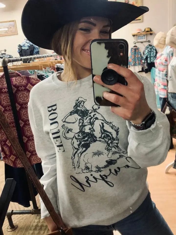 BOUJEE COWGIRL SWEATSHIRT