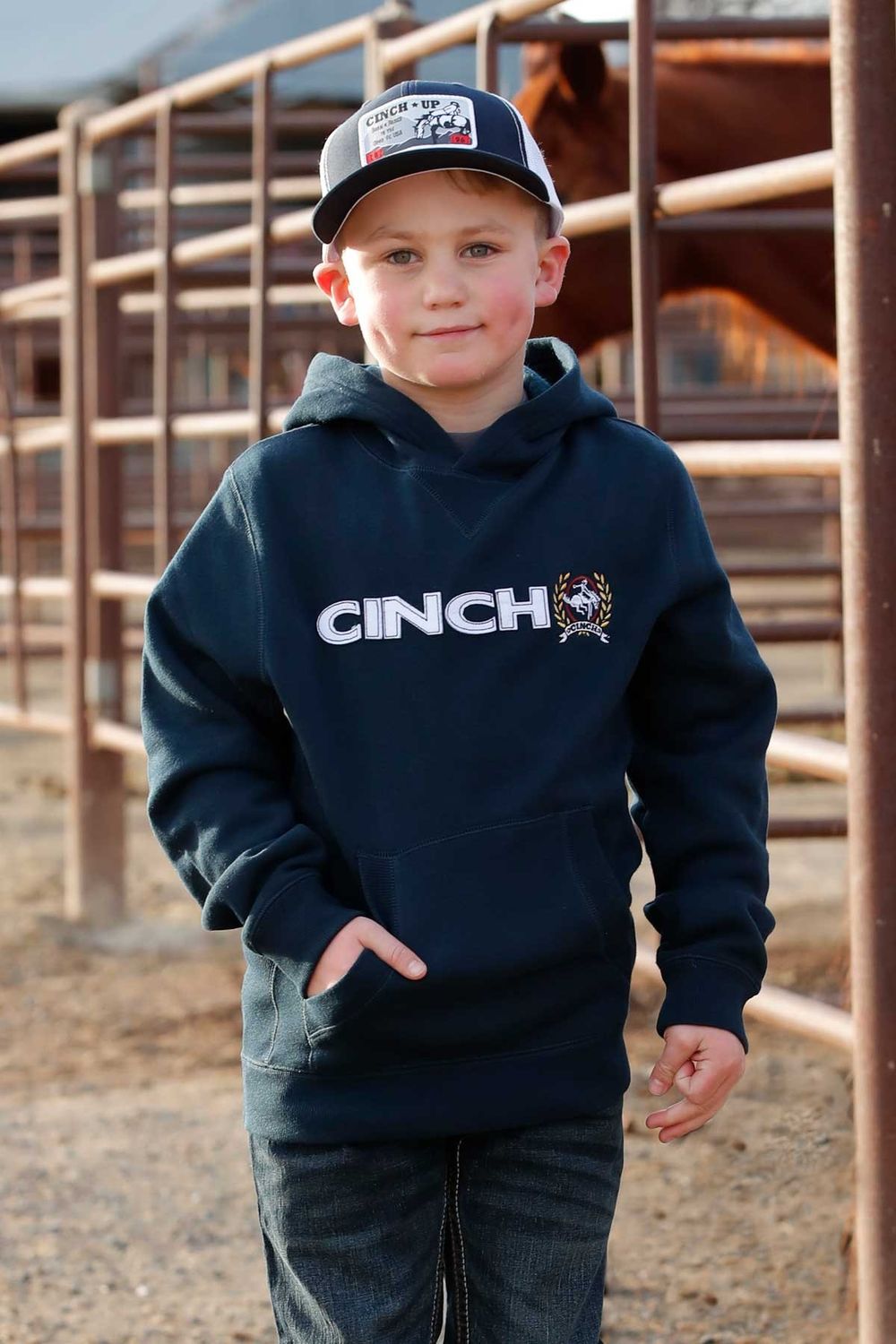 CINCH VARSITY PULLOVER HOODIE