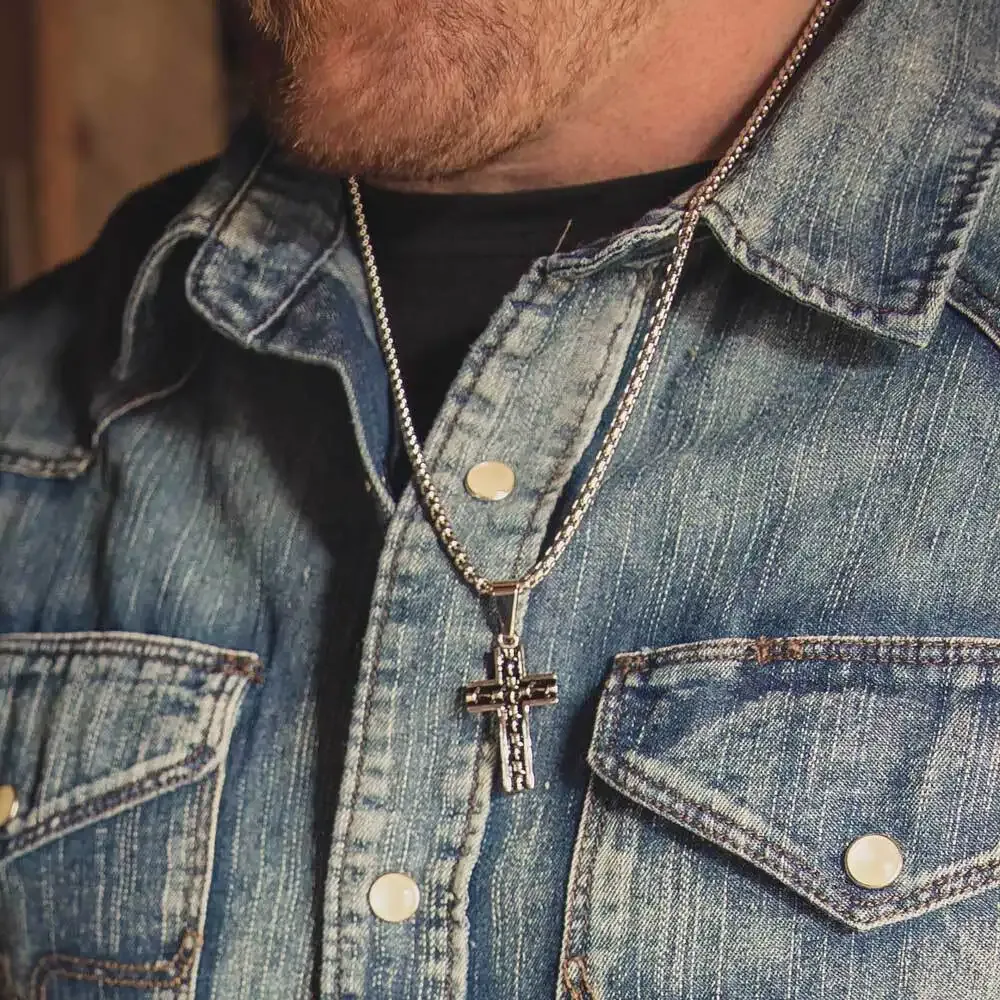 MONTANA SILVERSMITHS BARBED WIRE CROSS NECKLACE