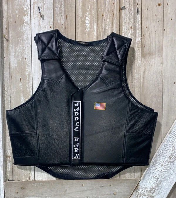 LEATHER PROTECTIVE BULL RIDING VEST