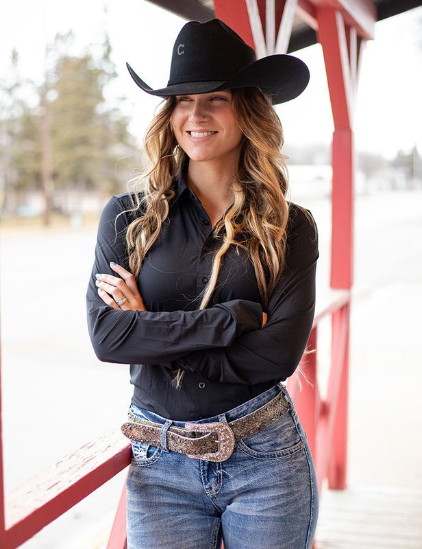 COWGIRL TUFF PULLOVER BUTTON UP