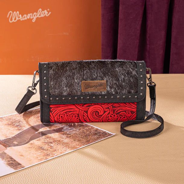 WRANGLER GENUINE COWHIDE WALLET/WRISTLET/CROSSBODY, Color: RED