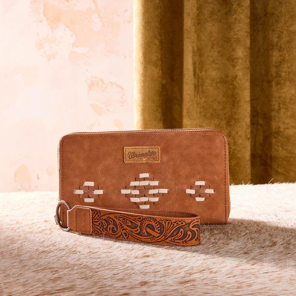 WRANGLER AZTEC ZIP AROUND WALLET