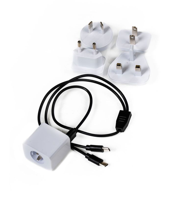 ICE VIBE® USB-C CABLE &amp; TRANSFORMER FOR LED PANEL