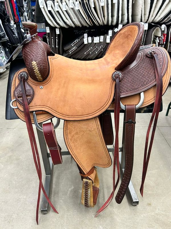 17" Scott Thomas Rancher - Full Quarter Horse