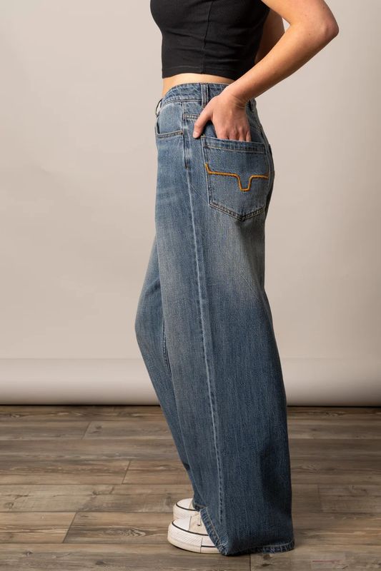 KIMES MAGGIE LOW RISE RELAXED WIDE LEG JEAN