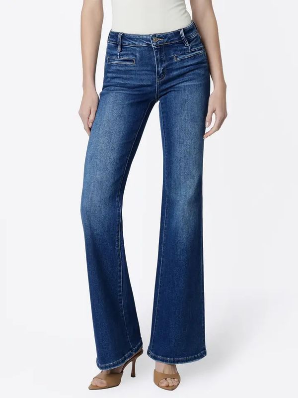 LOVERVET MID RISE WELT POCKET EASY FLARE JEAN