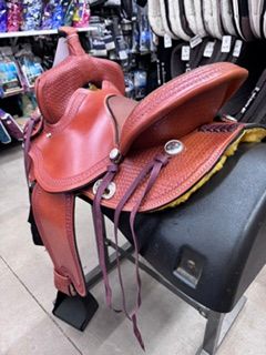 16" Dakota Trail Saddle Full Bars