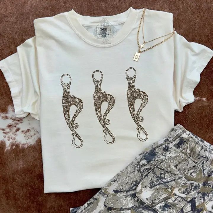 HORSE BITS TEE