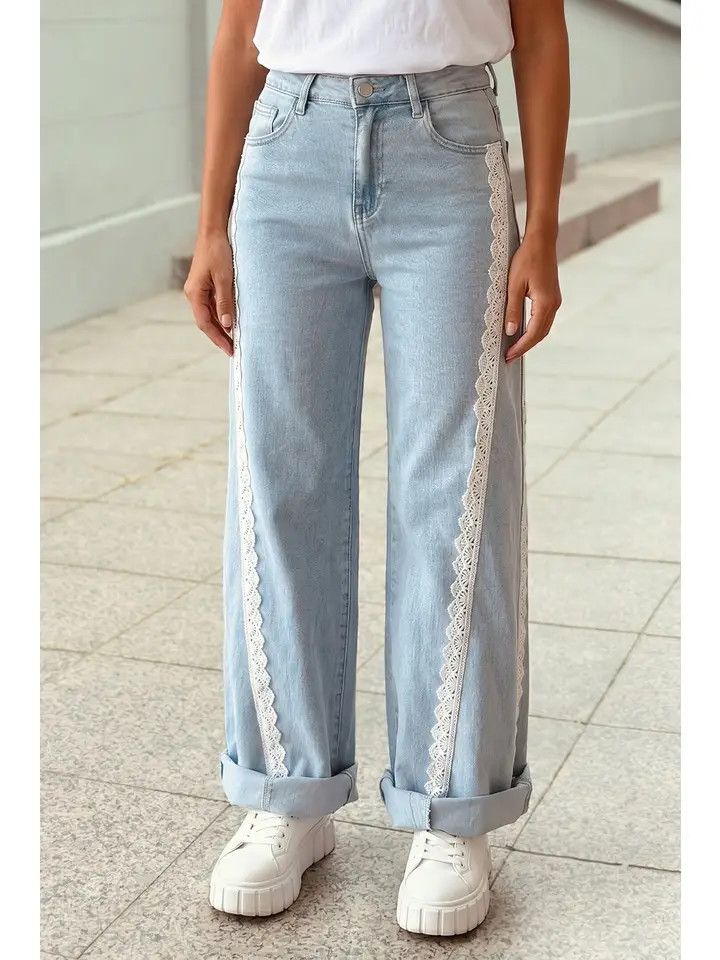 Lace Detail Jean