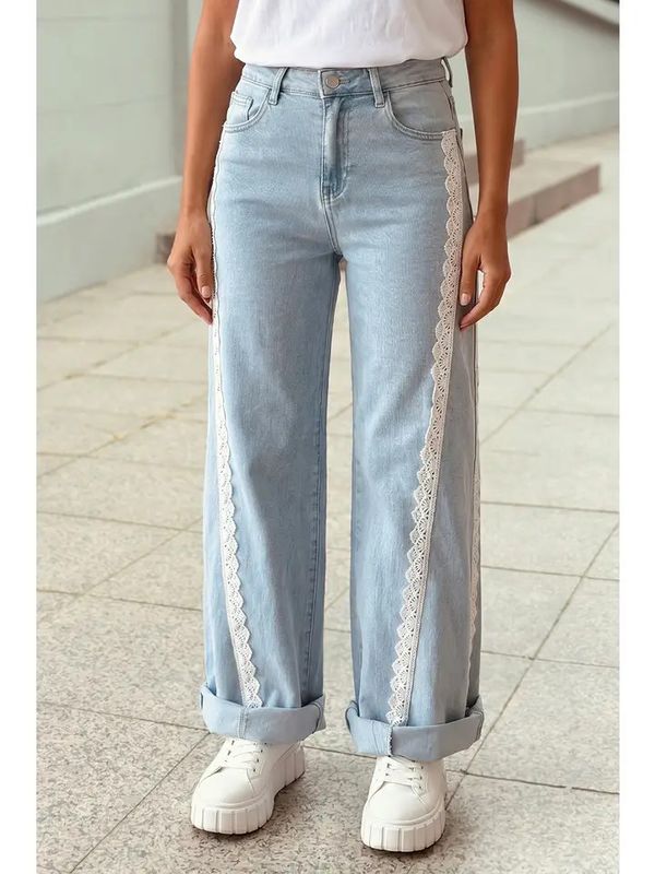 Lace Detail Jean
