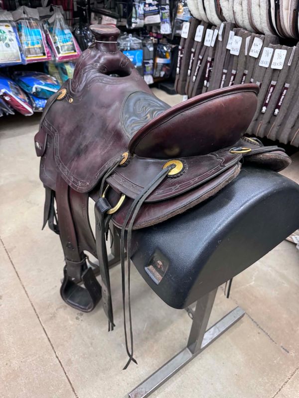 17" Used Tucker Trail Saddle