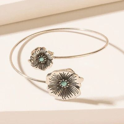 WILDFLOWER MOON TURQUOISE STONE BRACELET
