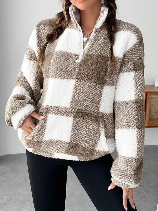 POCKET ZIP UP PLAID TEDDY TOP