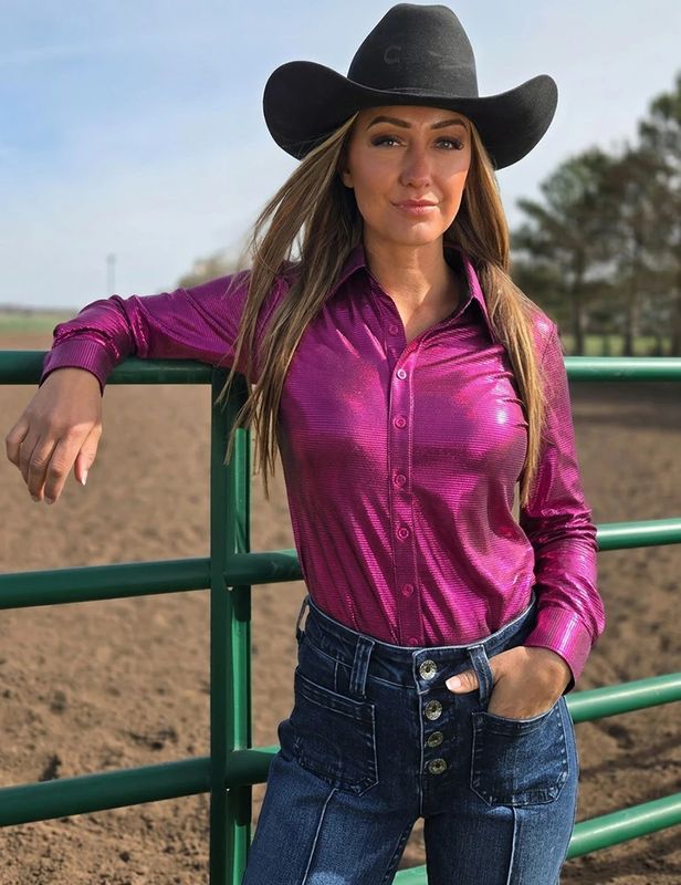 COWGIRL TUFF PULLOVER BUTTON UP