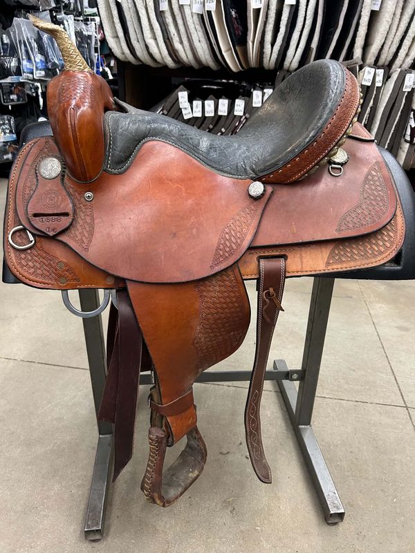 16" Used Reichert Barrel Saddle