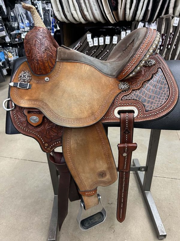 14" Used Circle Y Kelly Kaminski Flex 2® Barrel Saddle - Wide