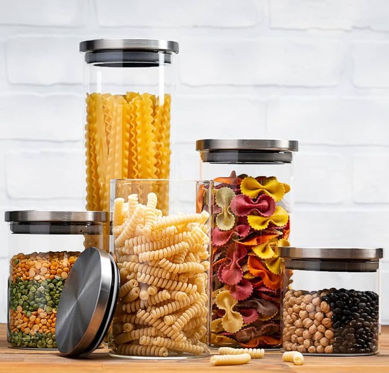 Glass jar with steel lid