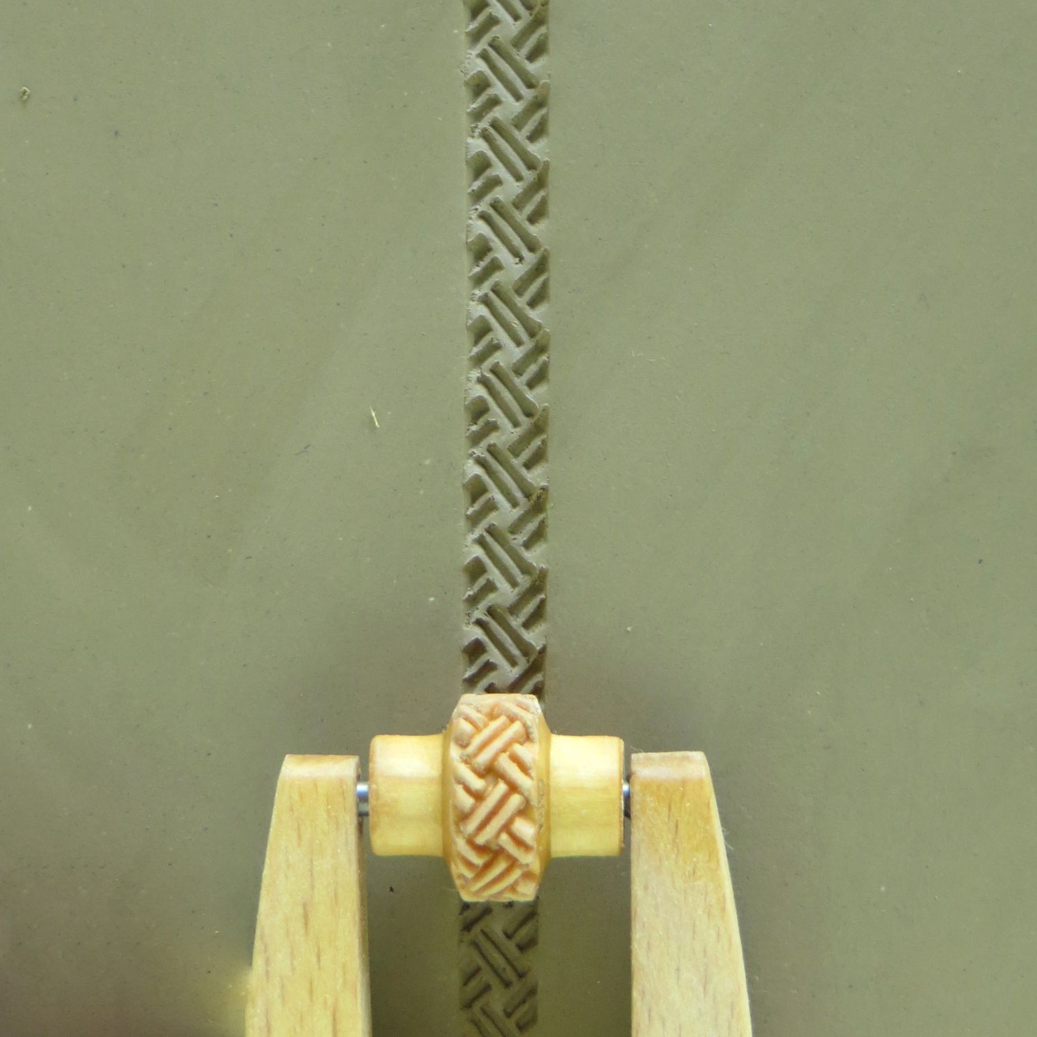 MINI ROLLER 5 MM - BASKET WEAVE 1