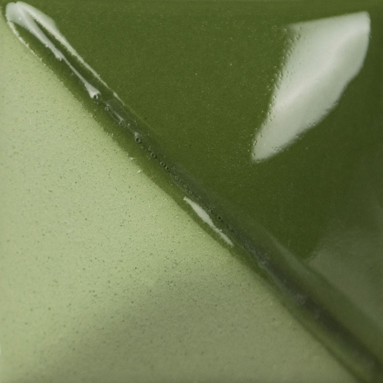 UG021P - LEAF GREEN - PINT