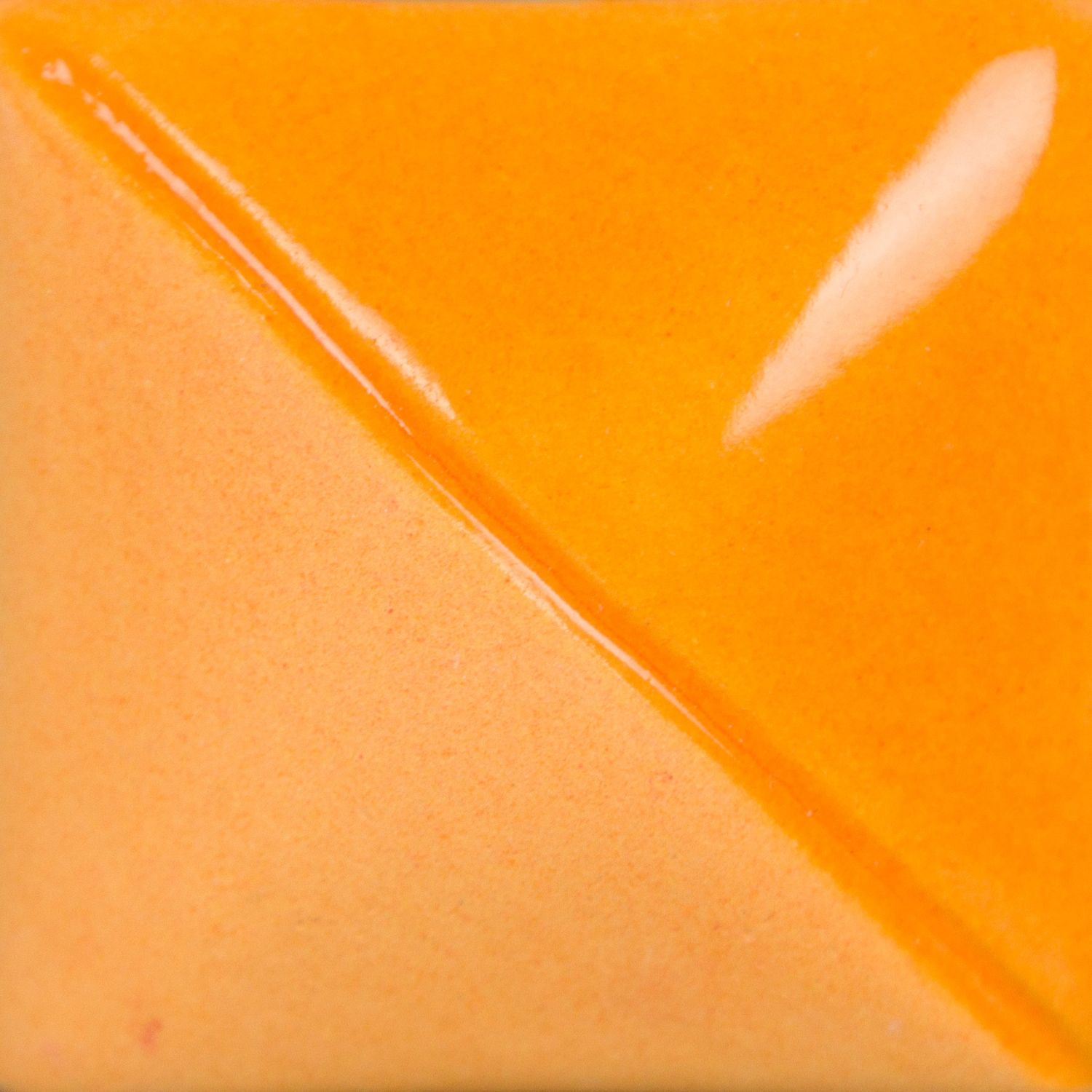 UG223P - APRICOT