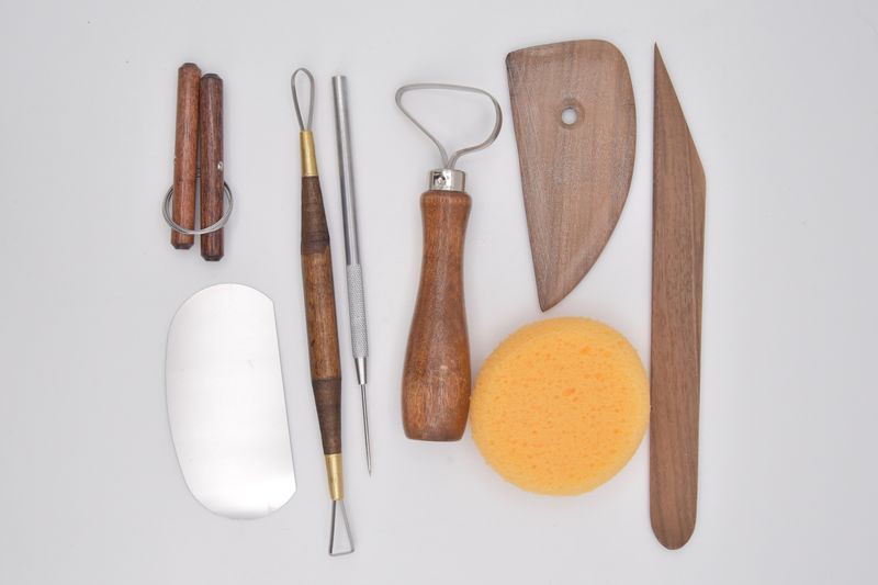 POTTERY TOOL KIT