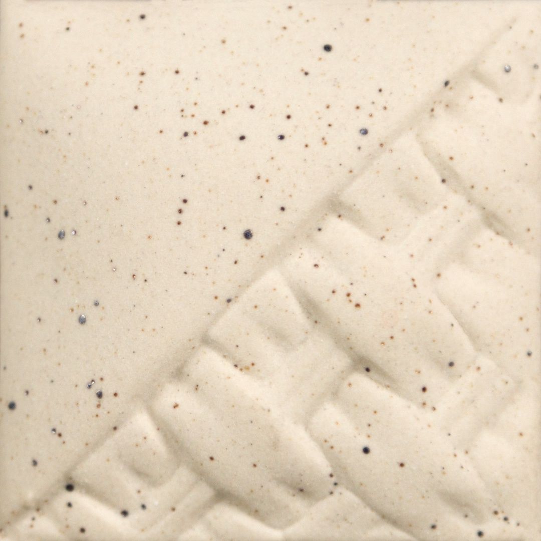 EG002P - SPECKLED BUFF ENGOBE - PINT