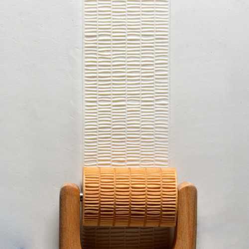 LARGE HANDLE ROLLER - LAYERED LINES