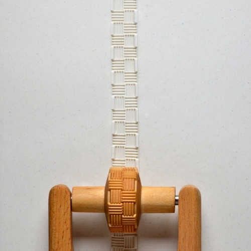 SMALL HANDLE ROLLER - BASKET WEAVE - MKMRS-001