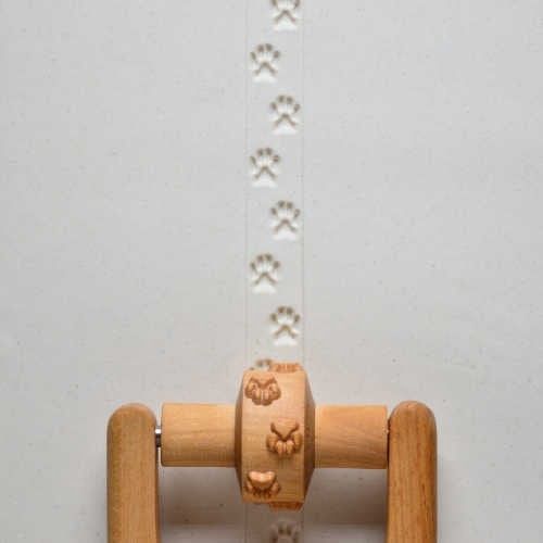 SMALL HANDLE ROLLER - DOG PRINTS