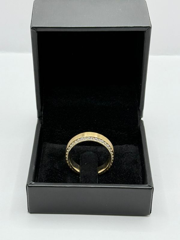 14K Yellow Gold Men's Ring with Diamonds