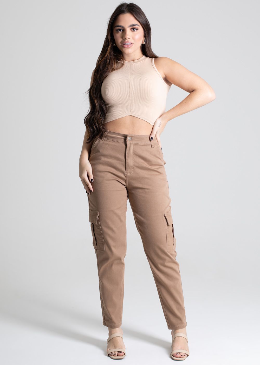 High-Waisted Mom Jeans in Brown - Sawary Twill