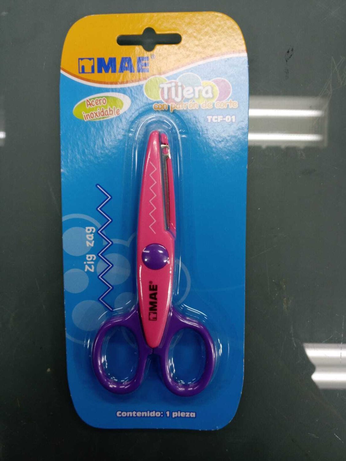 TIJERA ZIGZAG MAE
