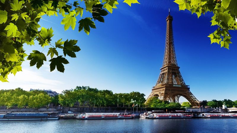 PARIS y MADRID | Desde 01 de agosto – 08 de agosto 2025