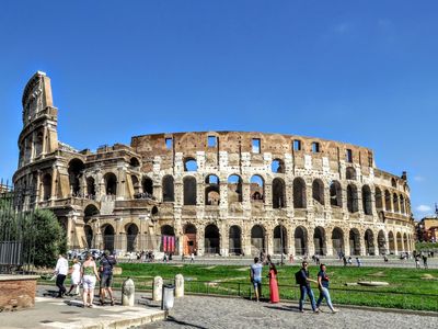 ITALIA CON LA RIVIERA FRANCESCA & BARCELONA | 10 de julio – 19 de julio 2025