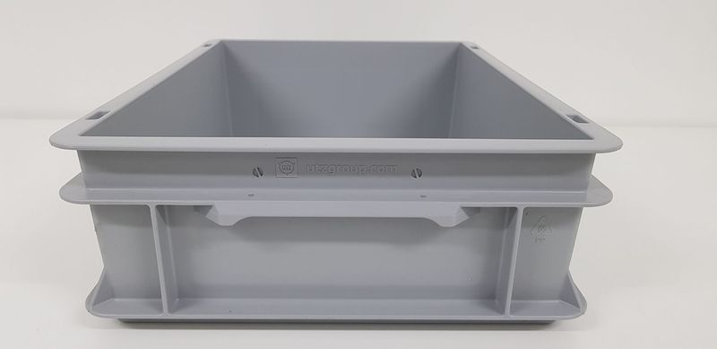 Box 400 × 300 × 120