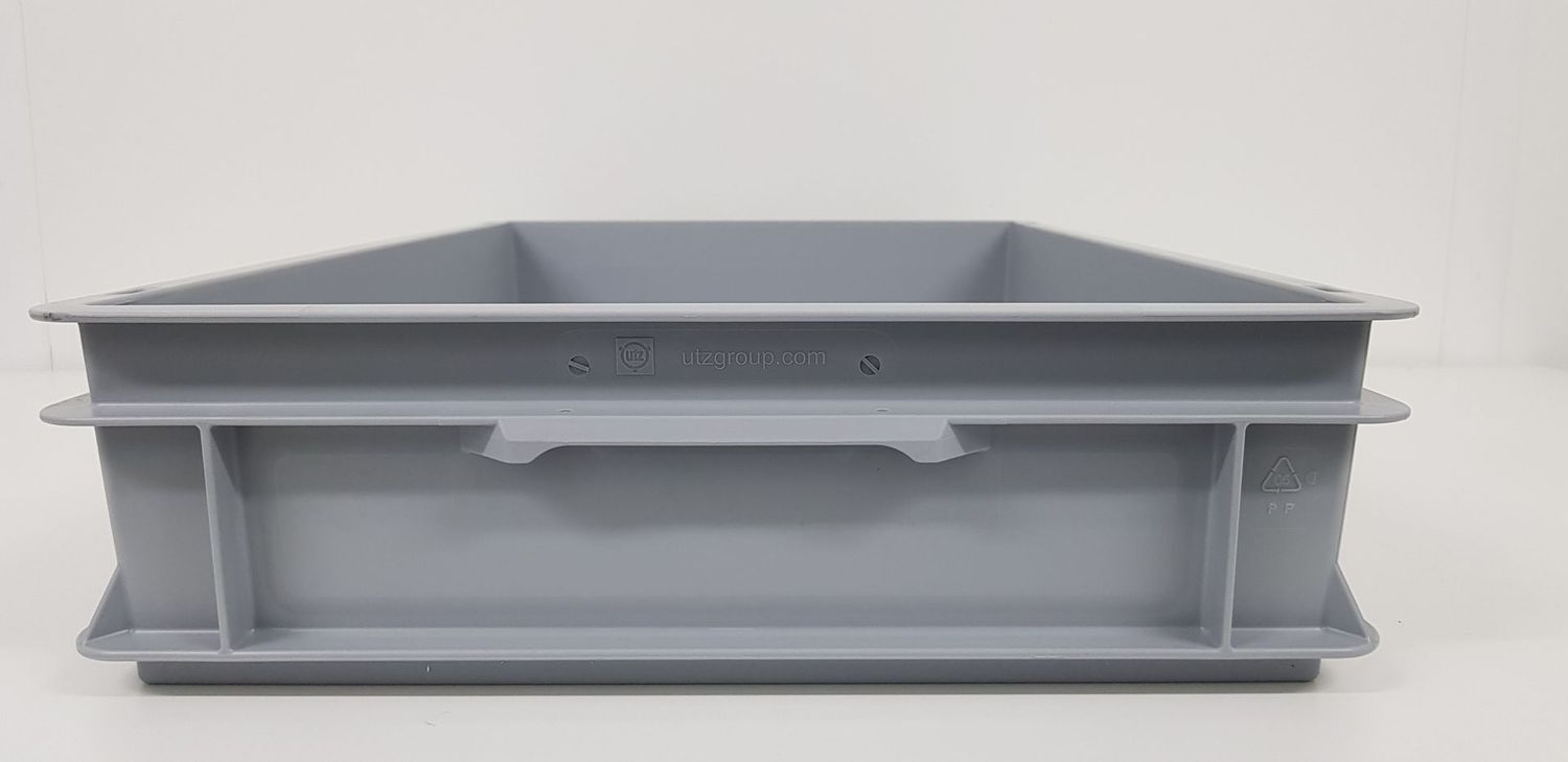 Box 600 × 400 × 120