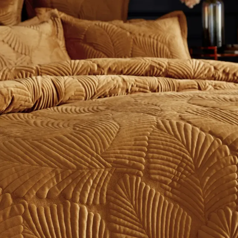 Palmeria Quilted Velvet Duvet Cover Set Gold