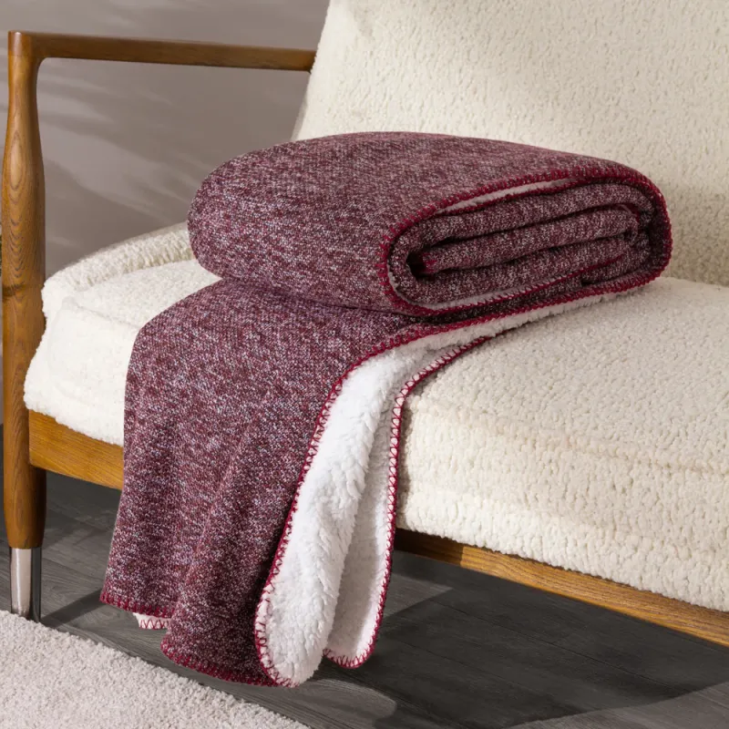 Nurrel Sherpa Throw Berry/Rust
